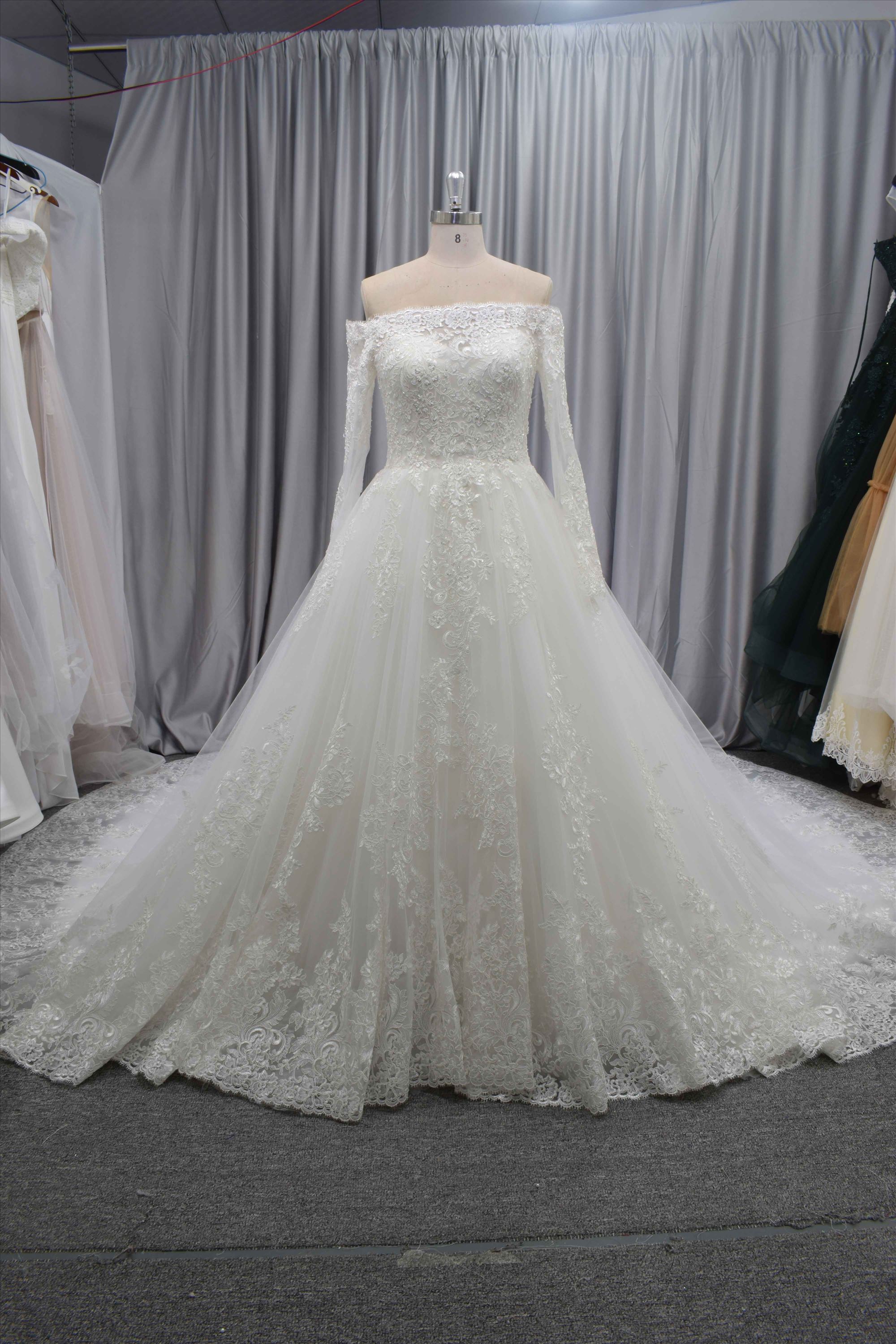 Long sleeves princess style lace wedding dress