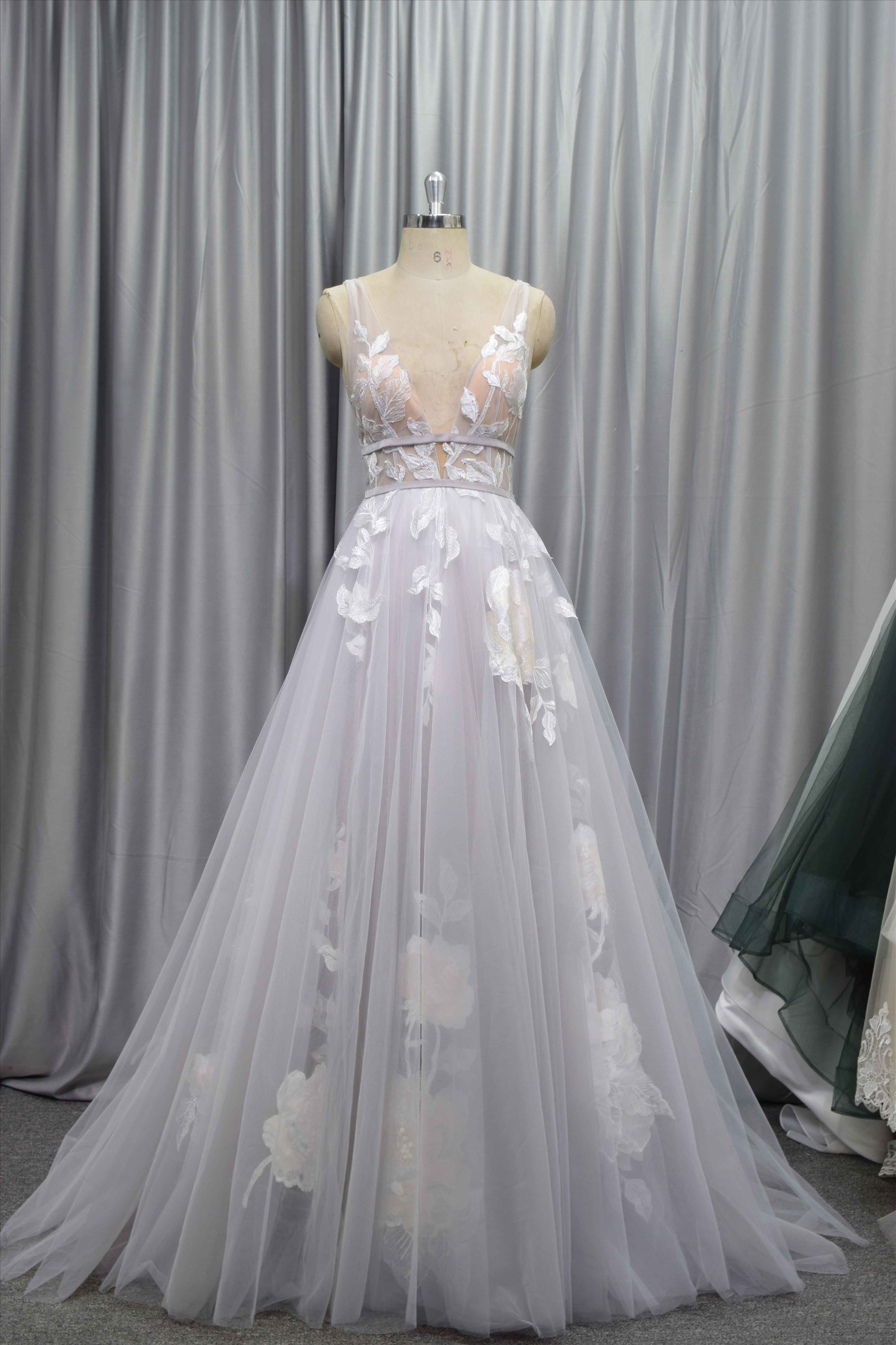 Popular design A like bridal gown flowing skirt with fullness soft tulle