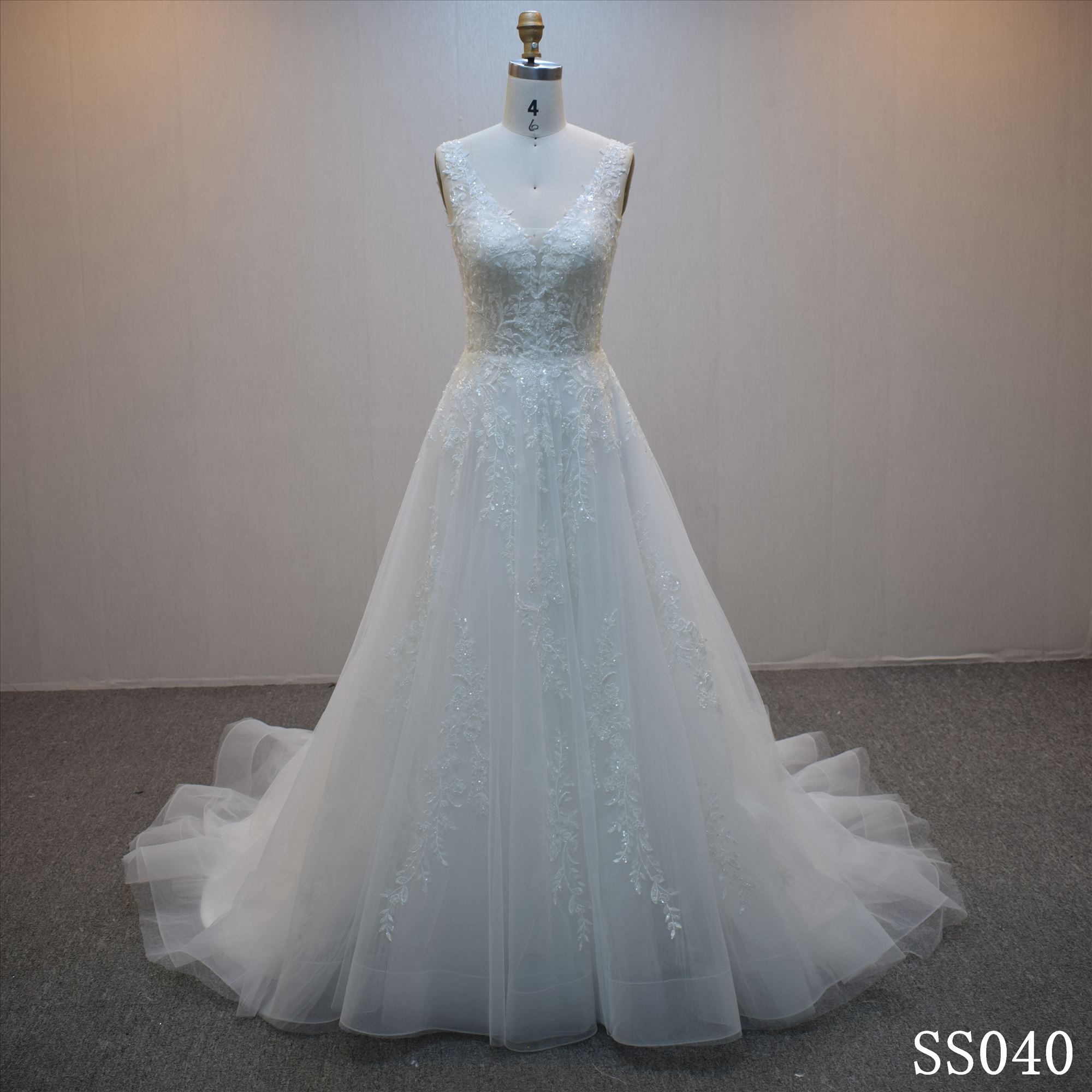 A Line V-Neckline Bridal Dress