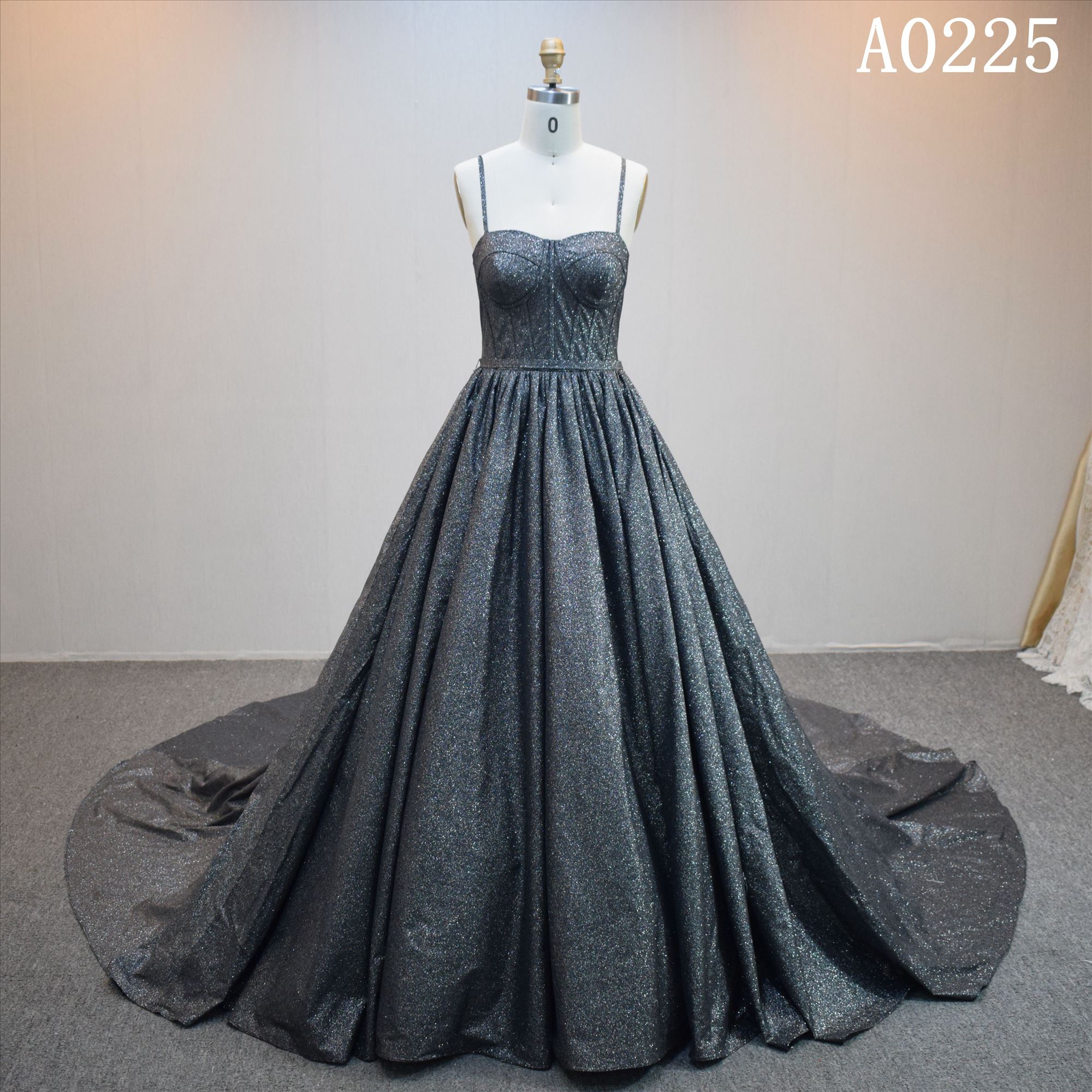 Lastest design A-line bridal dress guangzhou factory made elegant bridal dress