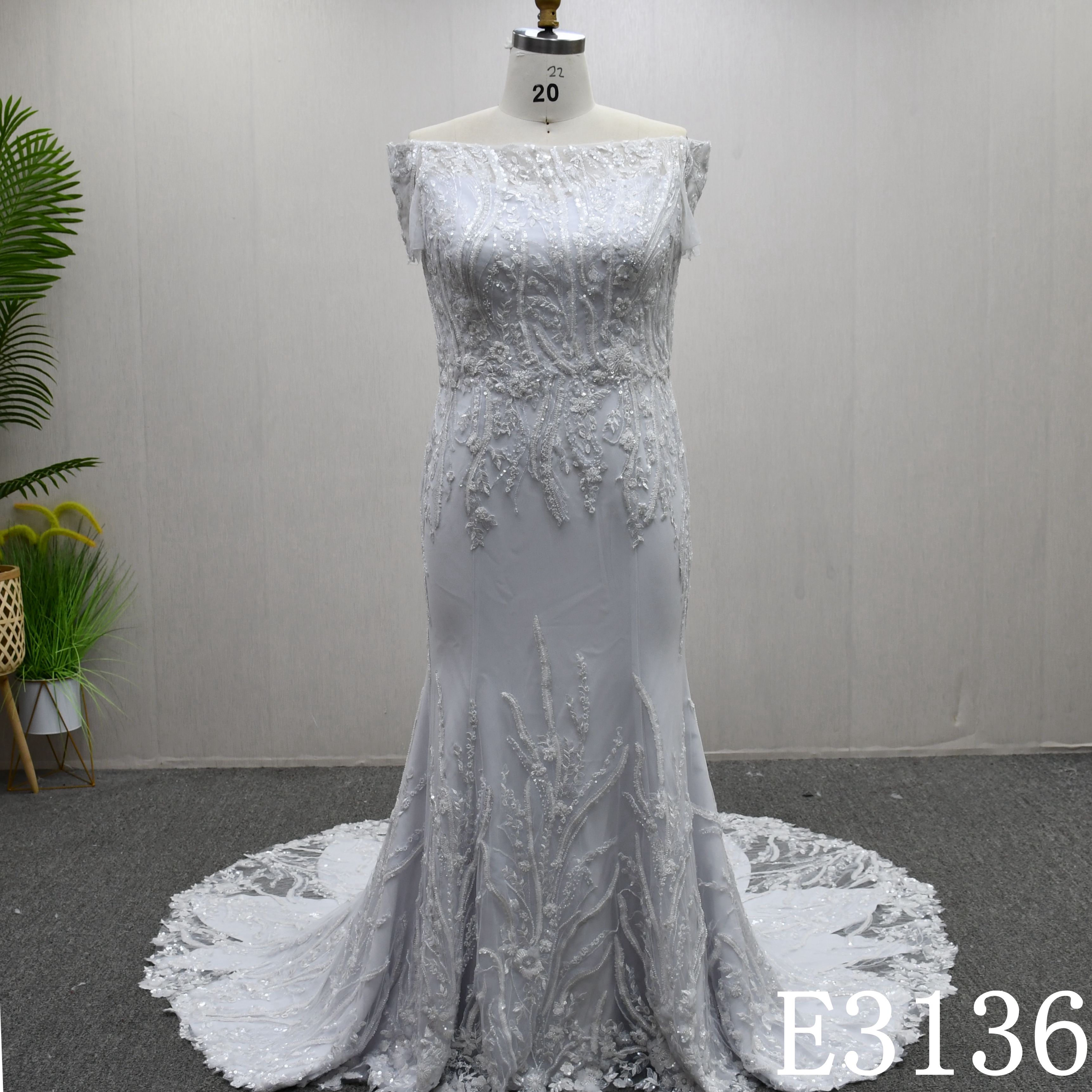 Elegant One Shoulder Lace Applique Mermaid Wedding Dress Sequins Bridal Gowns