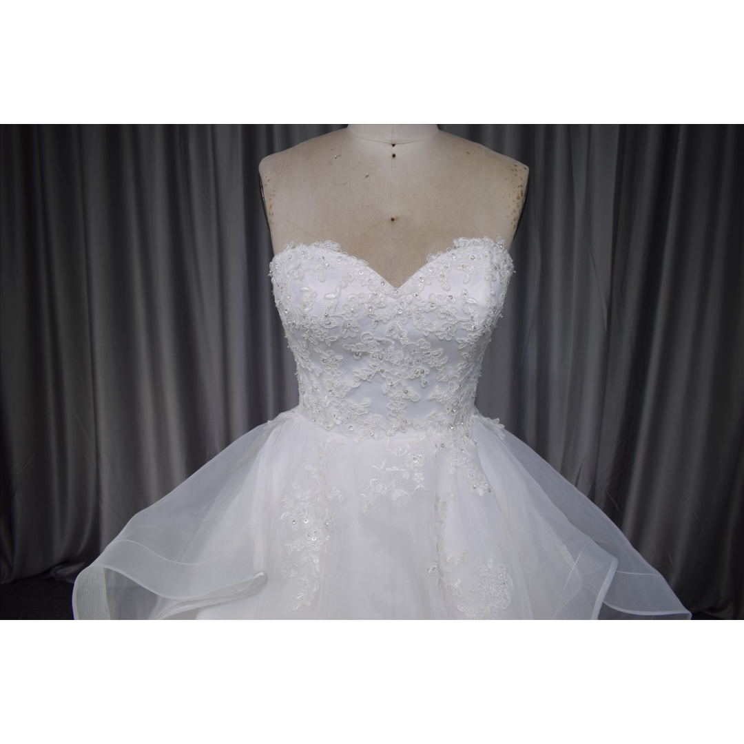 Sweetheart Neckline lace and beading ball gown, factory made whole sale price