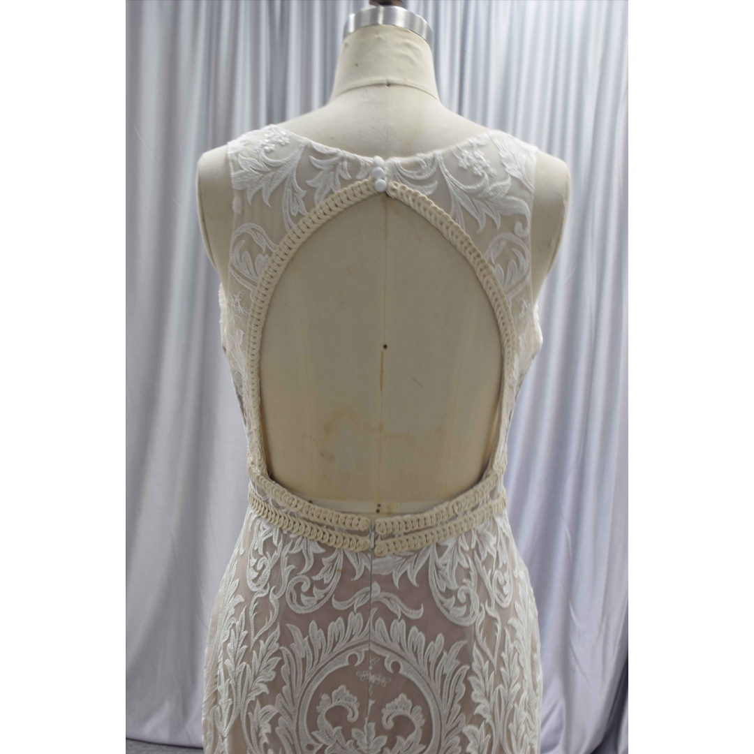 Skin color new arrival mermaid bridal gown with key hole back