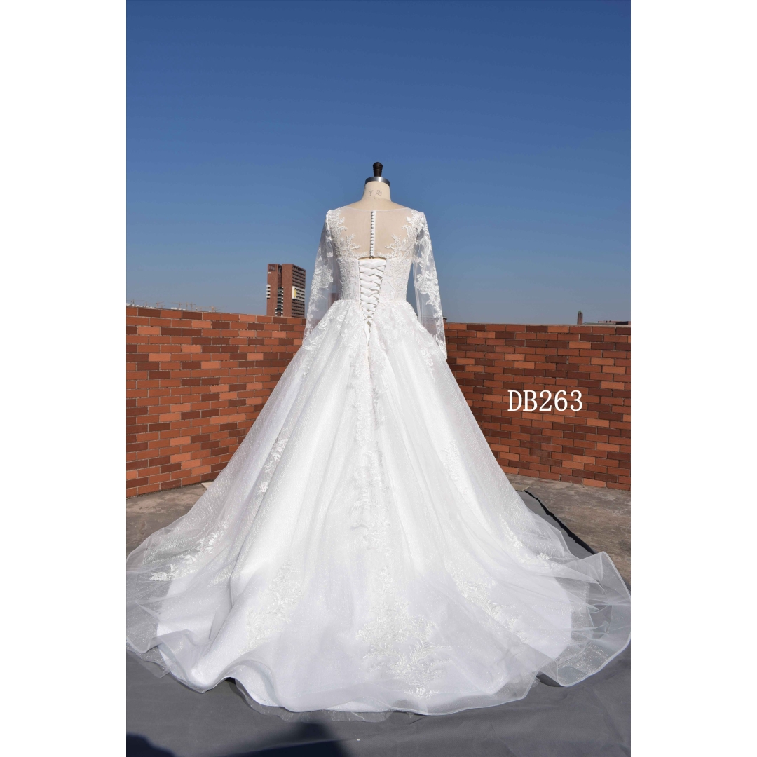 Long sleeves A line bridal gown wholesale price wedding dress