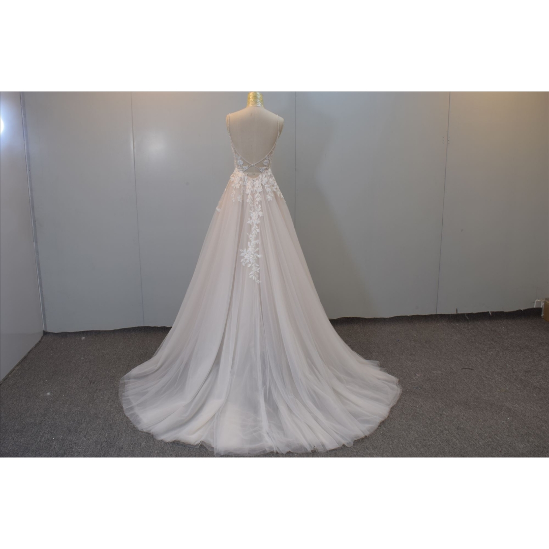 Blusher Hot Sell A Line Bridal Gown With Beading Straps Wedding Gown