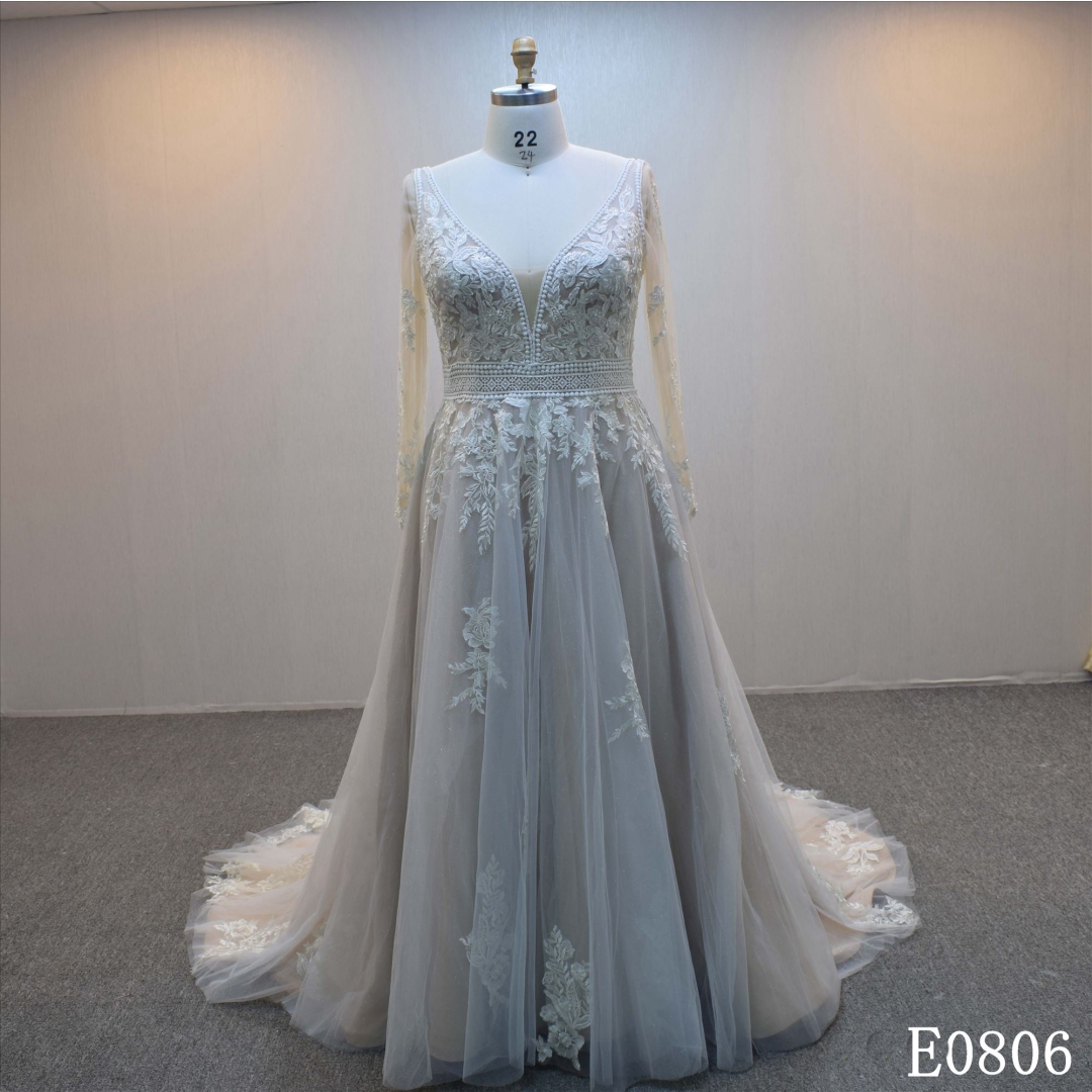 Plus size A- line bridal dress guangzhou factory made elegant Applique bridal dress