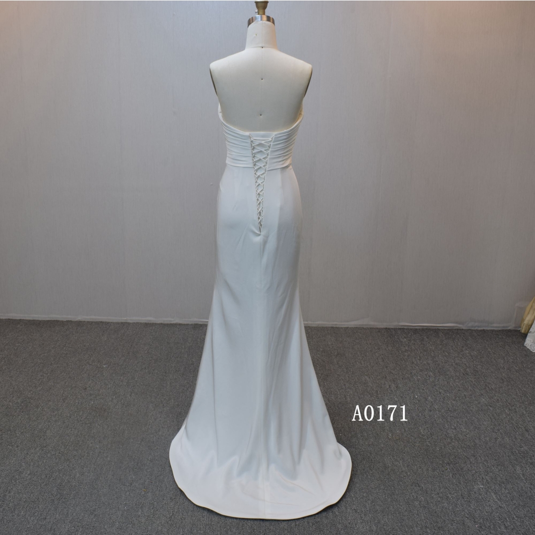 Plus size A-line bridal dress guangzhou factory made elegant Applique bridal dress