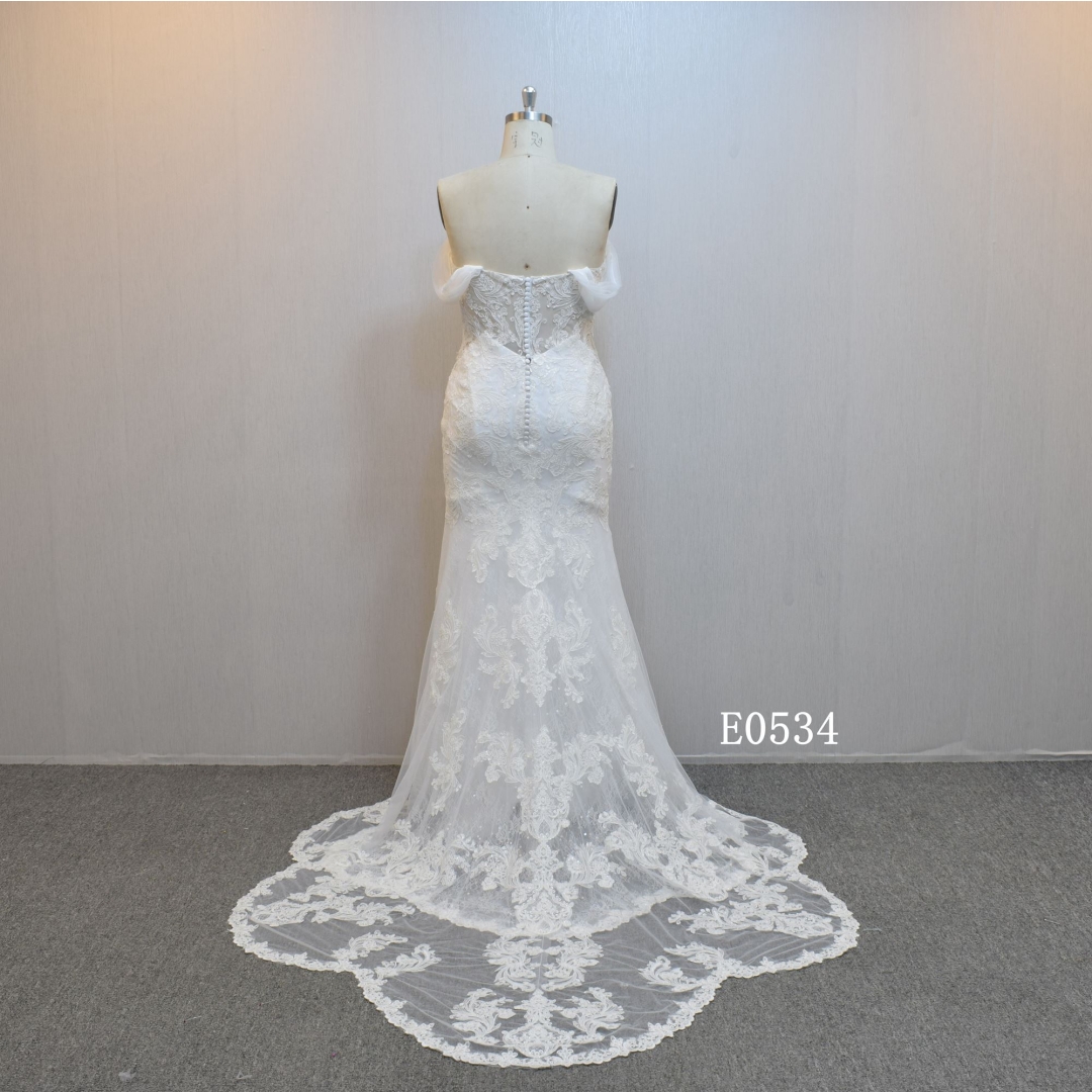 Fashion  Mermaid bridal dress guangzhou factory made elegant Lacebridal dress