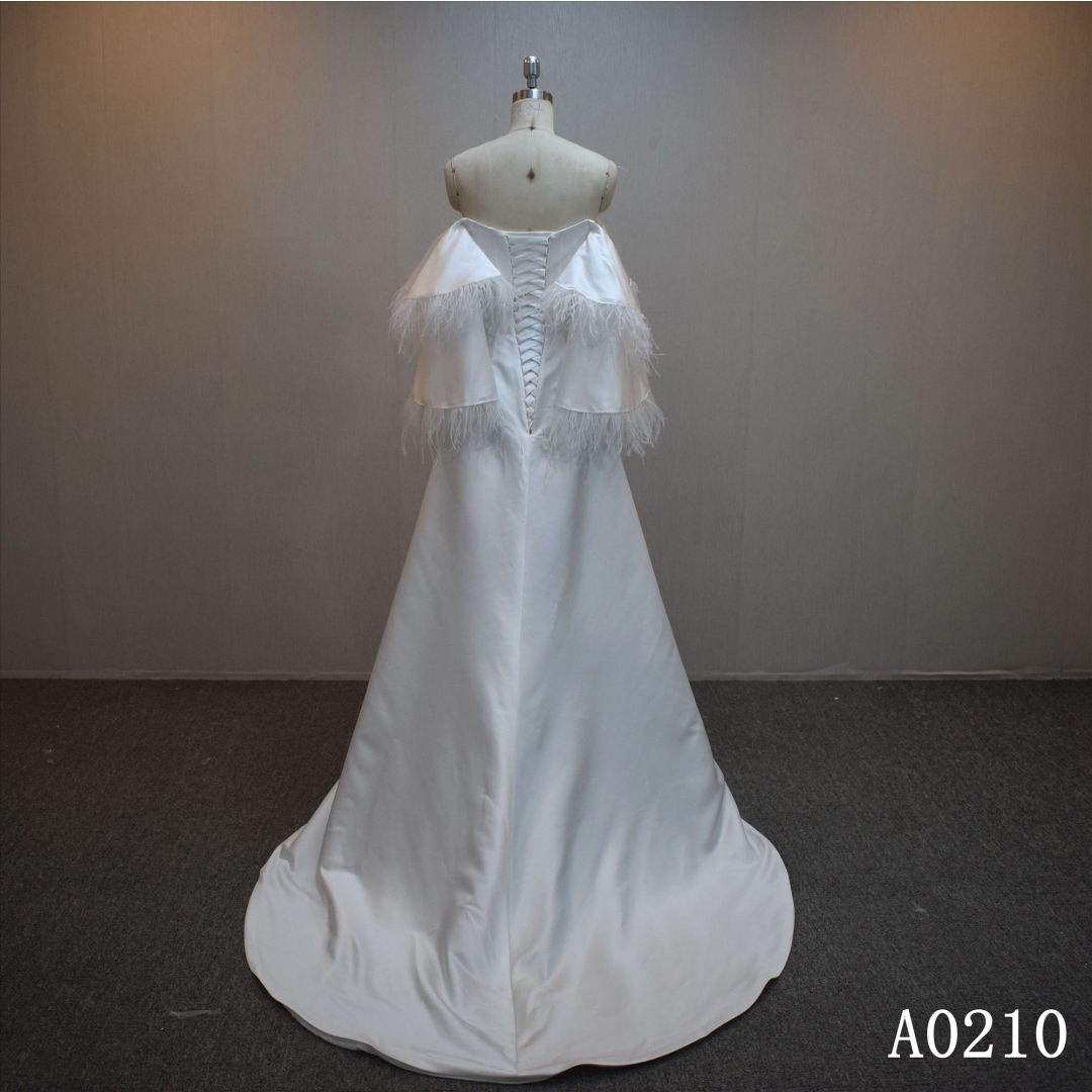 Lastest design A-line bridal dress guangzhou factory made elegant bridal dress