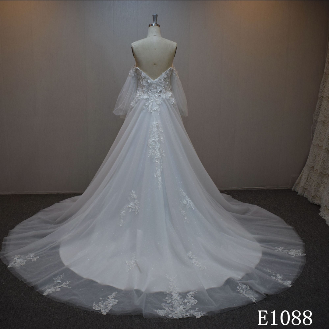 Lastest design A-line bridal dress guangzhou factory made elegant bridal dress