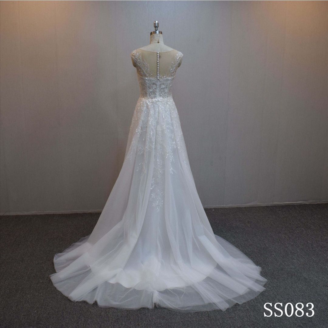 Lastest design A-line bridal dress guangzhou factory made elegant Lace bridal dress