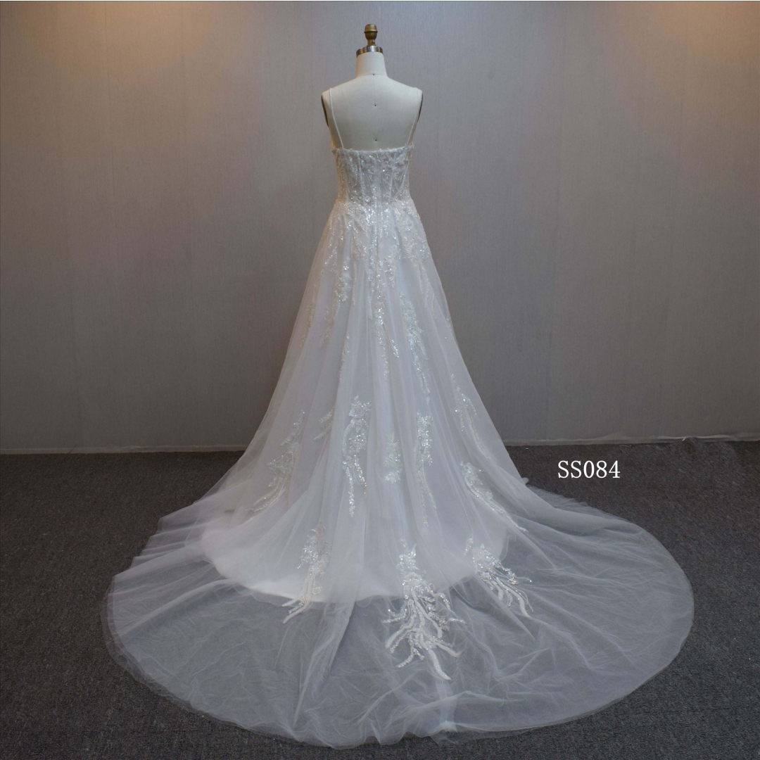 Lastest design A-line bridal dress guangzhou factory made elegant Lace bridal dress