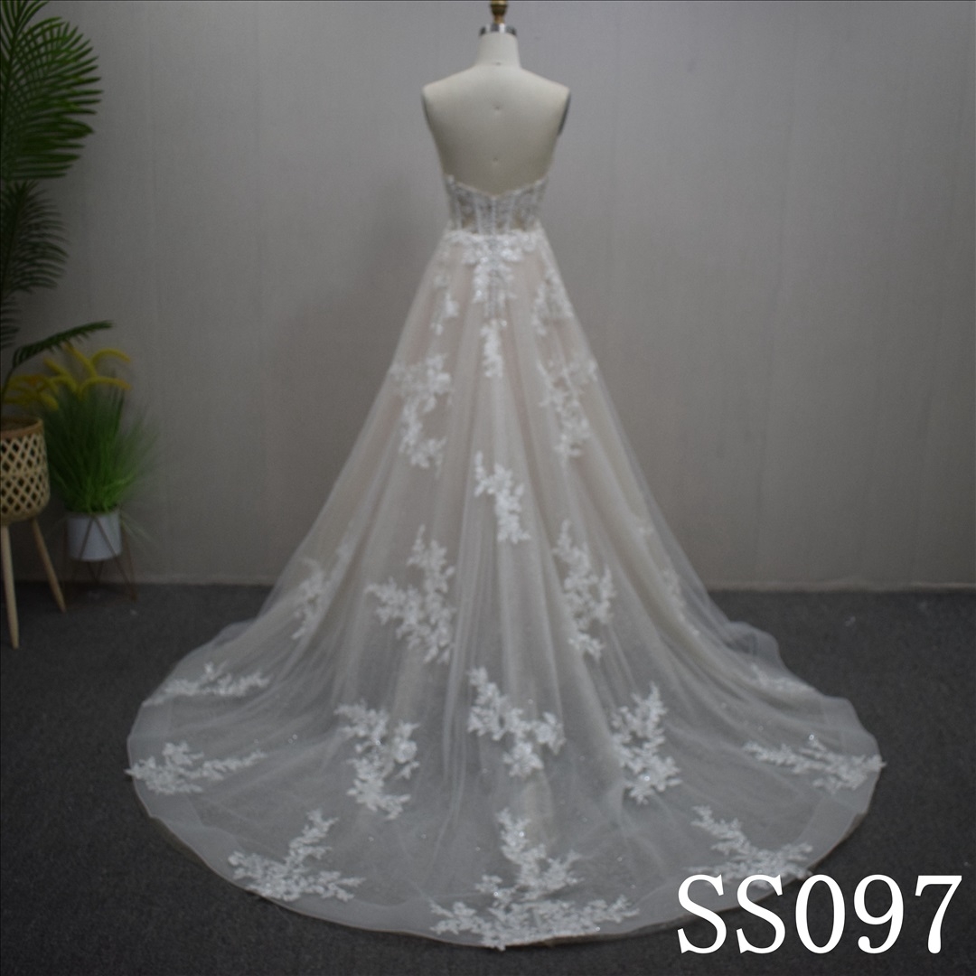 Special Design Sweetheart A-line Lace Hand Made Wedding Dress