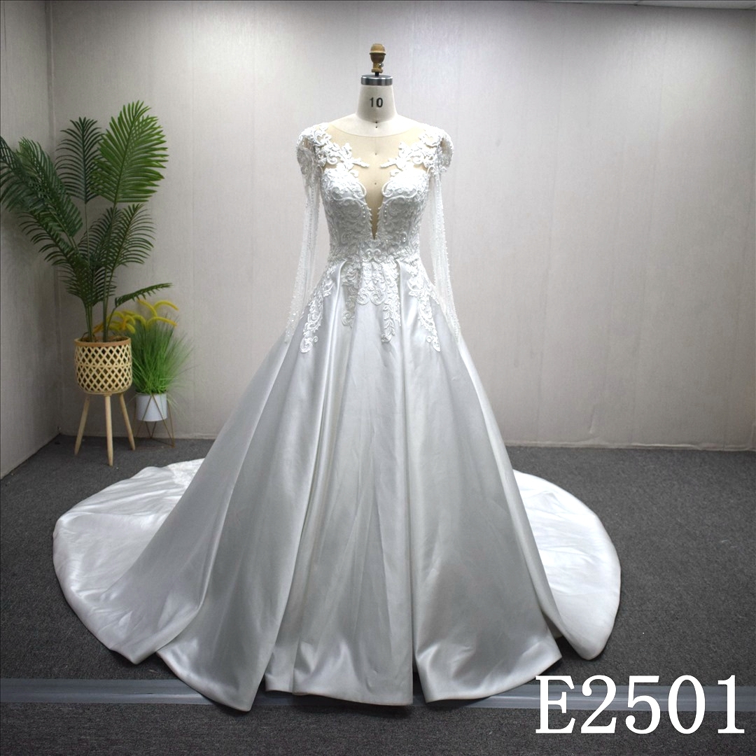 2024 New Long Luxury Sleeve Wedding Dress Elegant Ball Gowns For Bridal