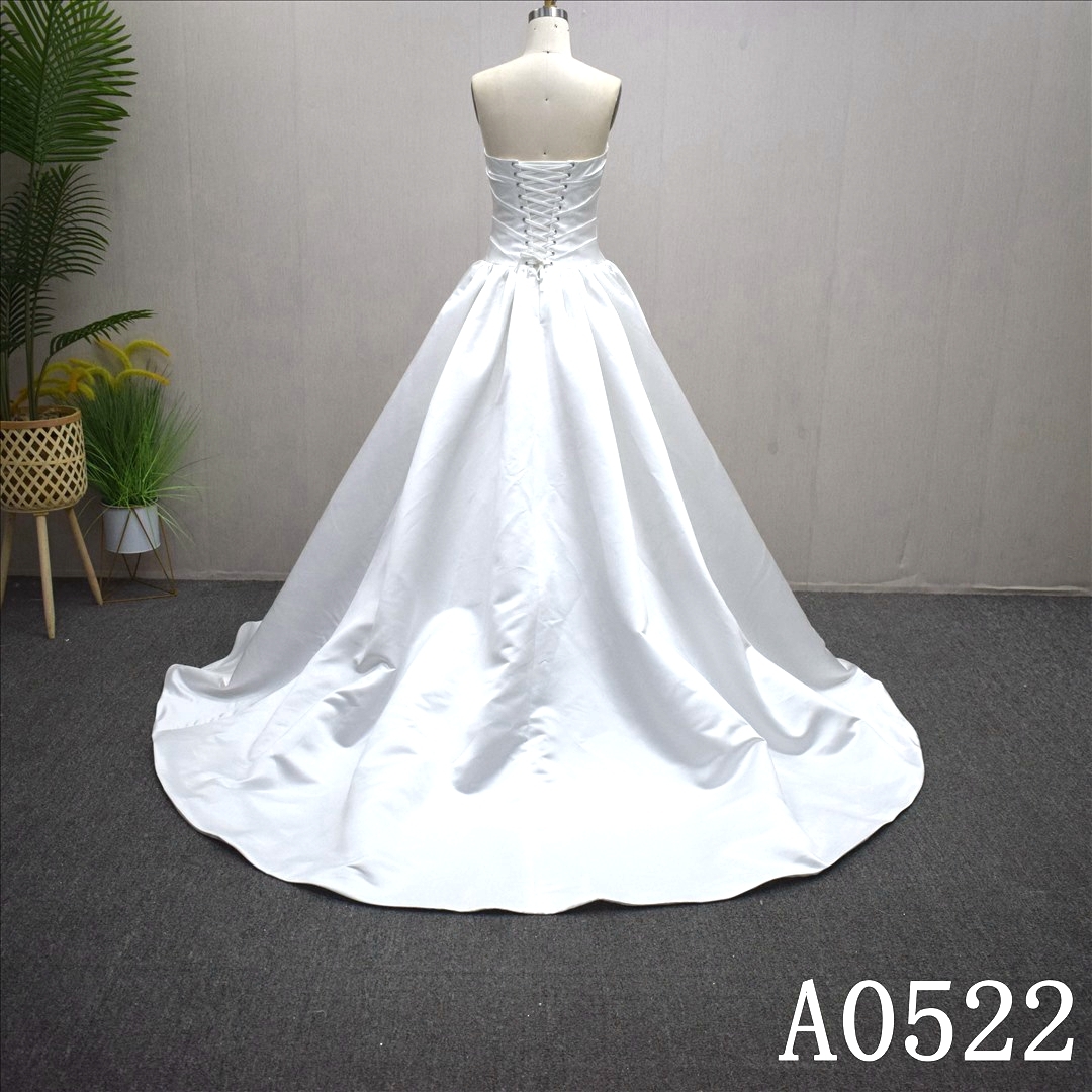 2024 High Quality Simple Wedding Dress Elegant Pleats Ball Gowns For Bridal