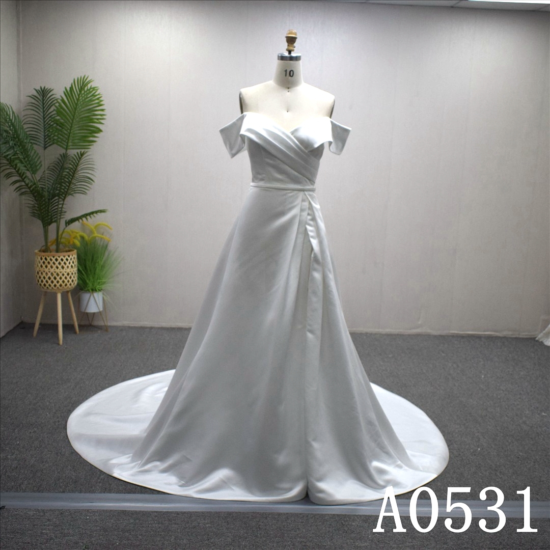 High Quality White Off-Shoulder Wedding Dress Elegant Bridal Gowns For Lady