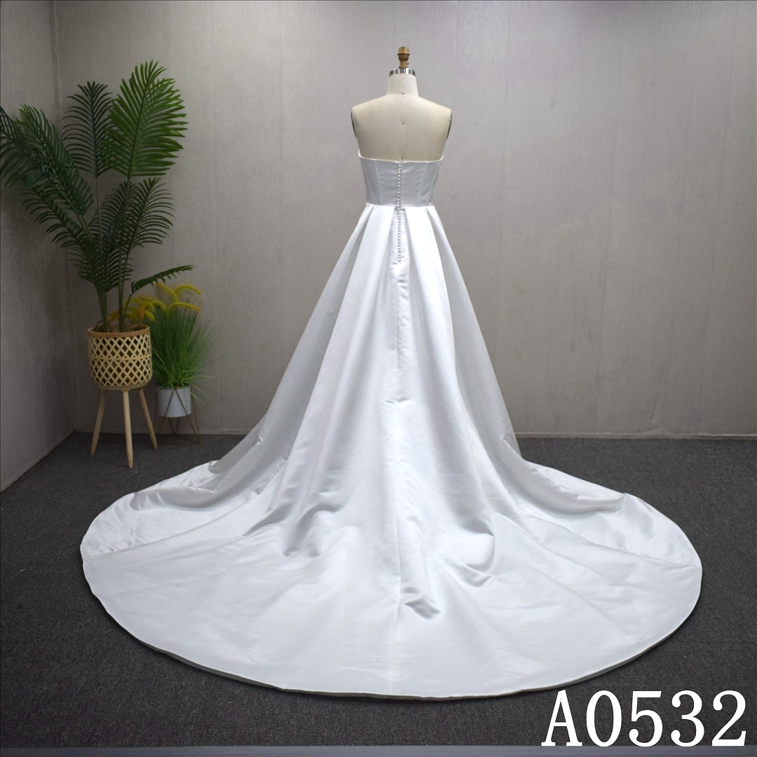 White Wedding Dress Elegant Bridal Gowns Simple Vestido de Novia For Lady