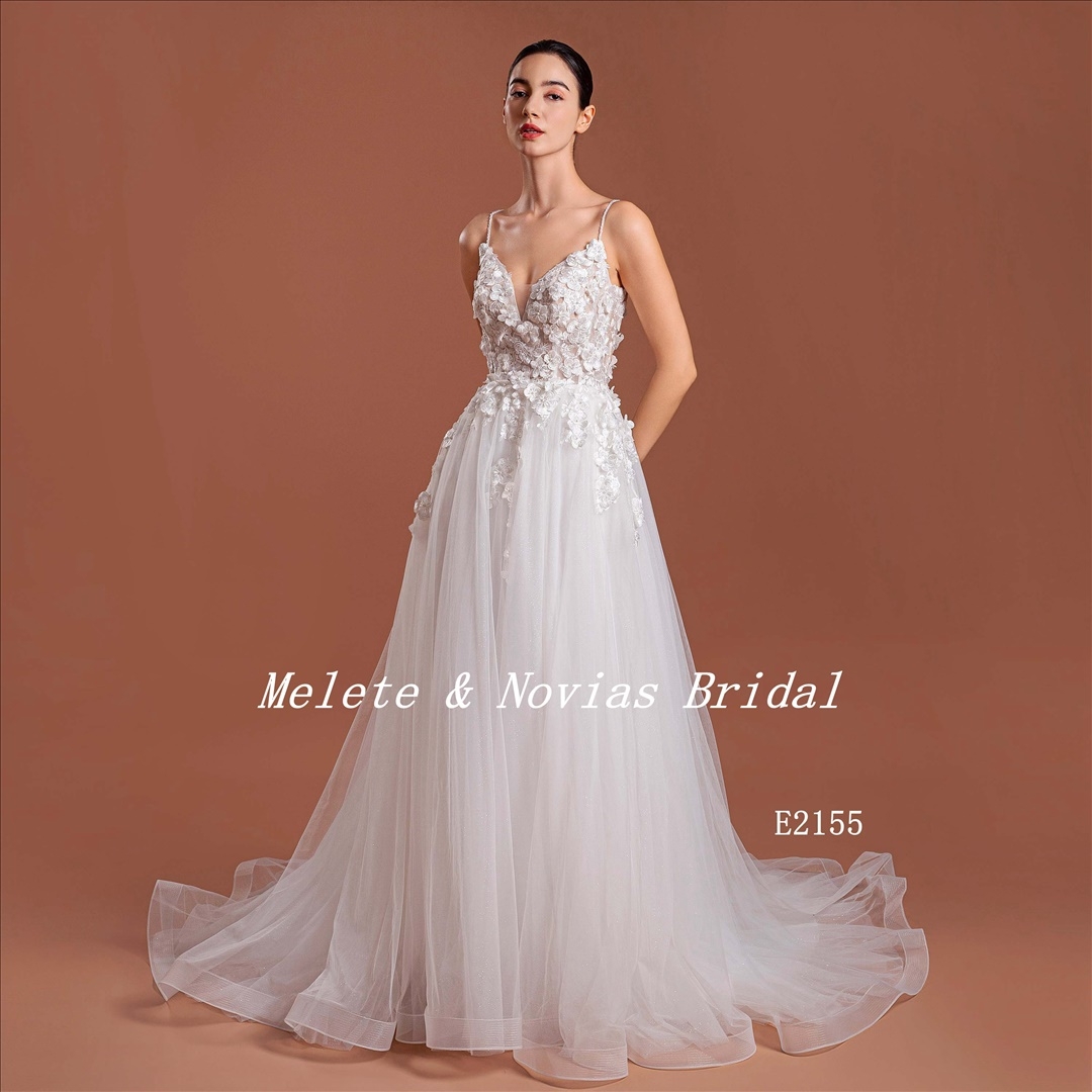 Simple Wedding Dress V Neckline Ivory Lace Bridal gown A-Line Vestido de Noiva