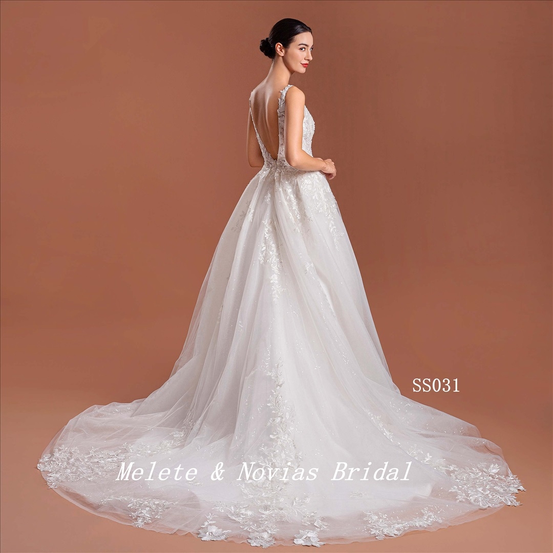 2024 New V Neckline Wedding Dress Elegant Simple Bridal Gown