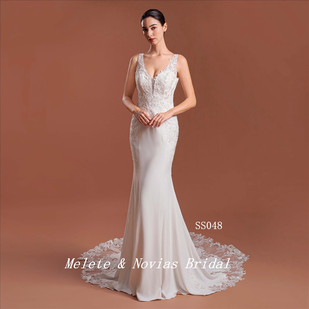 Mermaid Wedding Dress V Neckline Elegant Wedding Gown For Bridal Lady