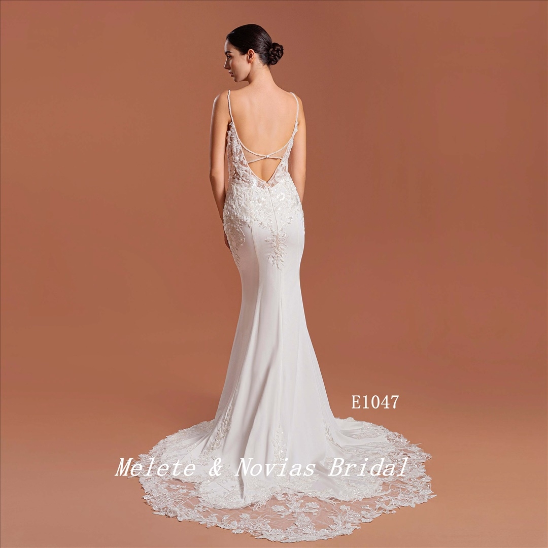 Mermaid Wedding Dress Spaghetti Strap Elegant Wedding Gown For Bridal Lady