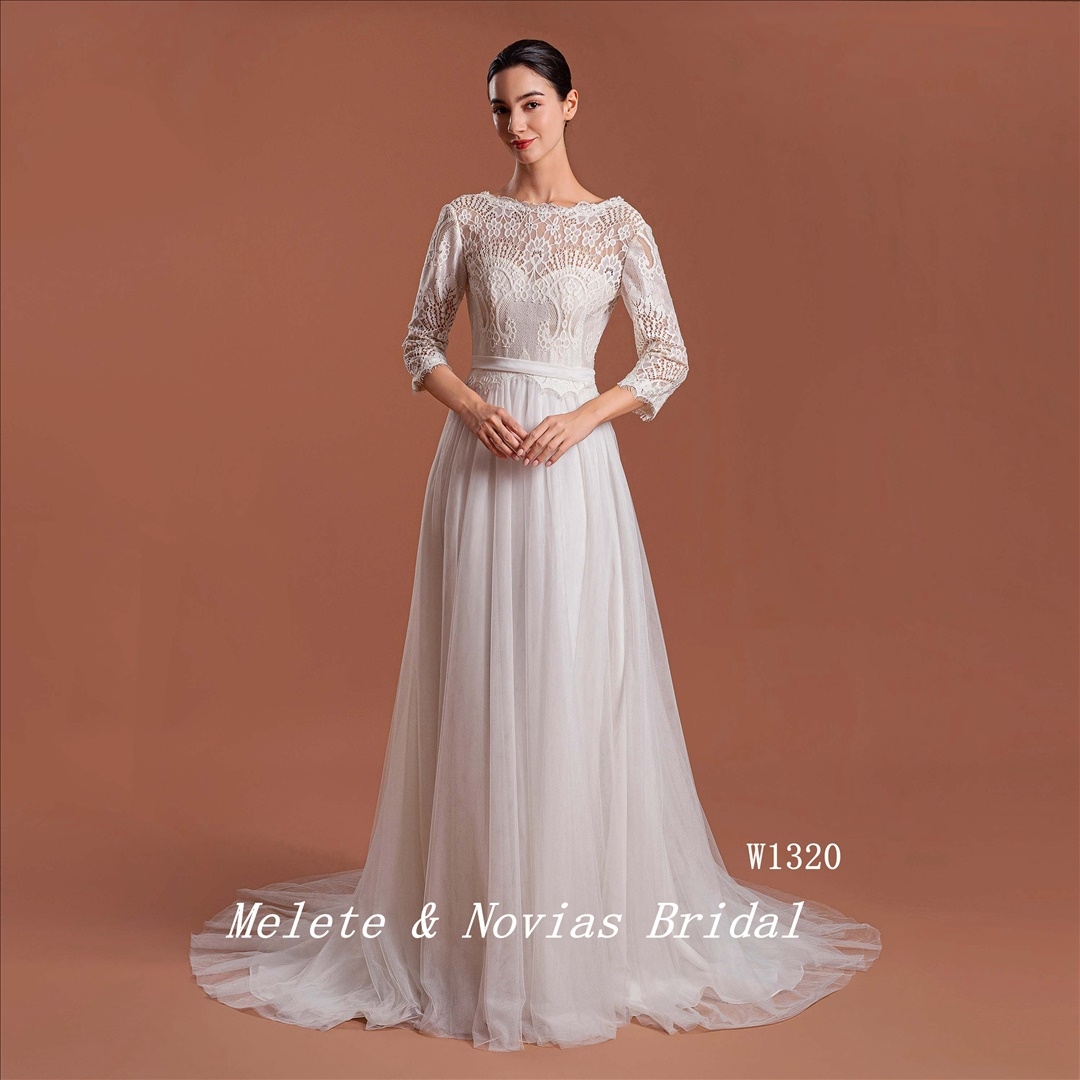 Long Sleeves Wedding Dress Elegant Sheath Wedding Gown For Bridal Lady