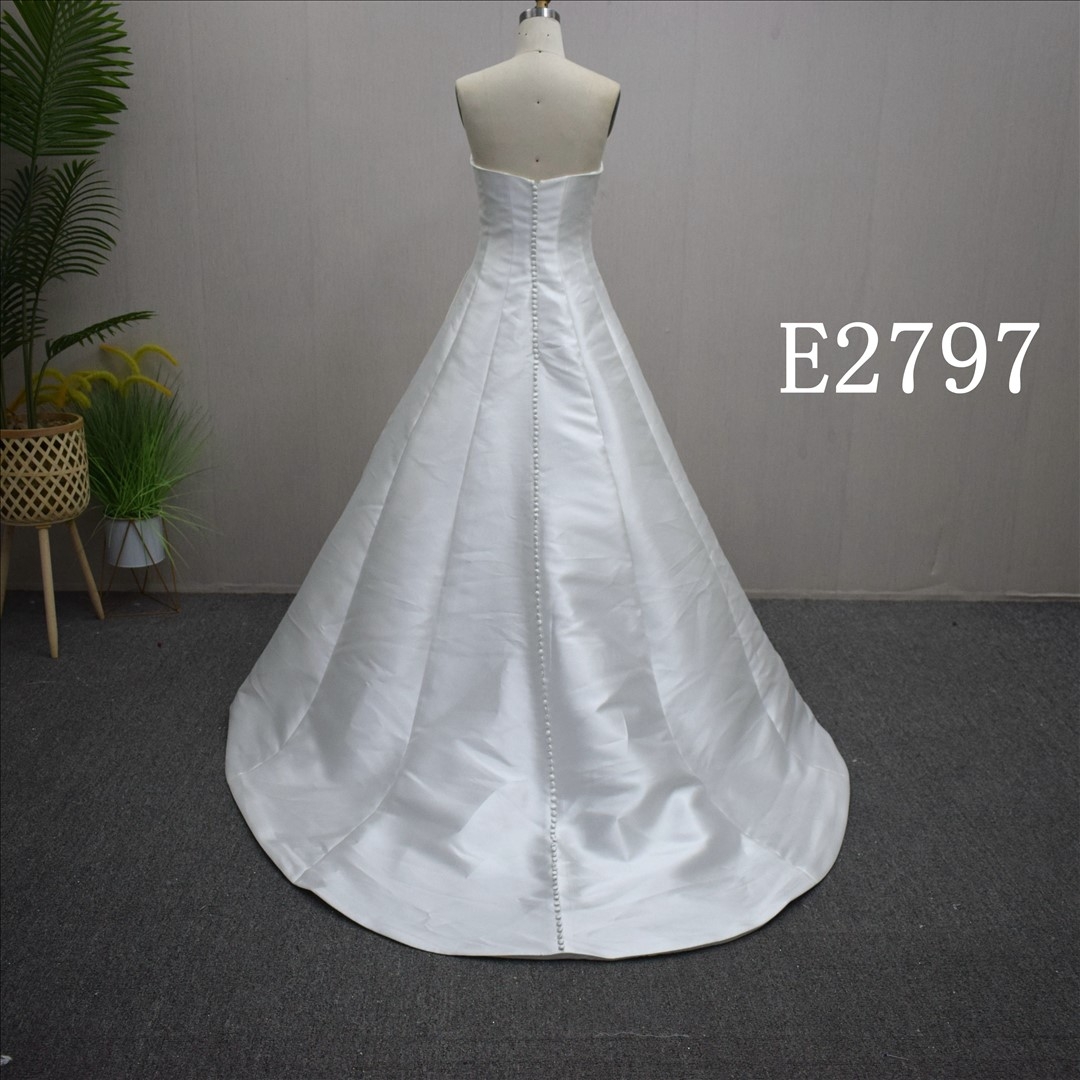 Elegant 2024 Wedding Dress Simple Satin Bridal Gown