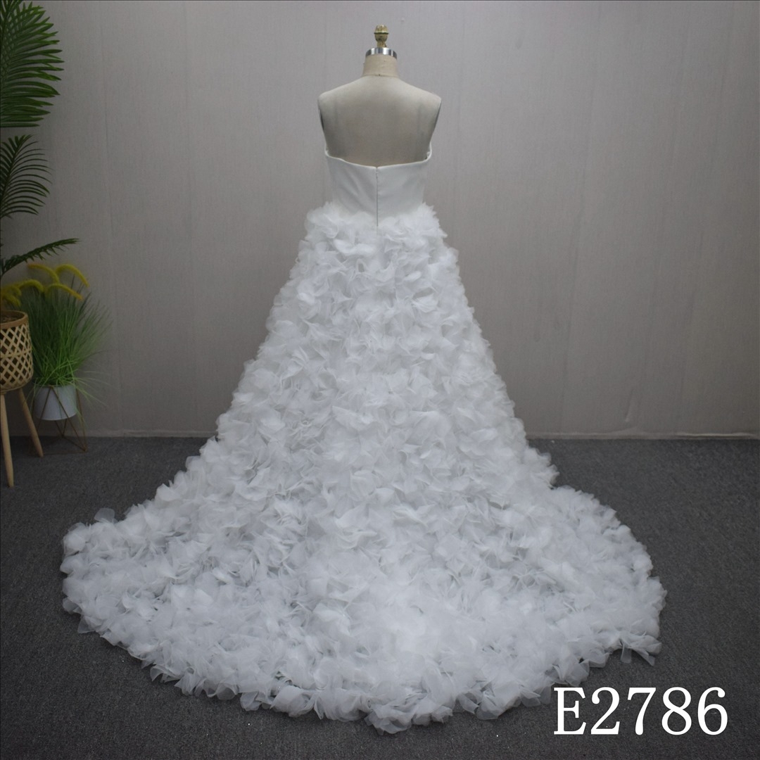 Luxury Wedding Dress Off Shoulder Lace Bridal Gown