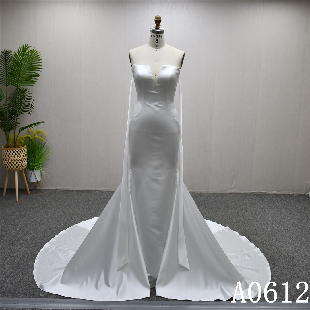 Luxury New Trailing Strapless Mermaid High-end Customized Bridal Gowns