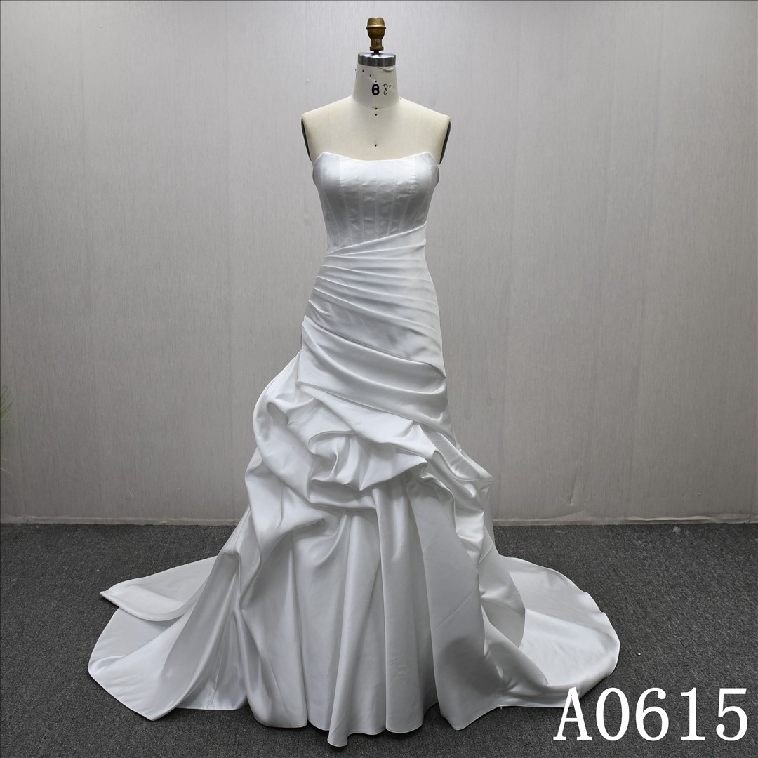 New Princess A-line Off-shoulder A-line Train High-end Elegant Bridal Gowns