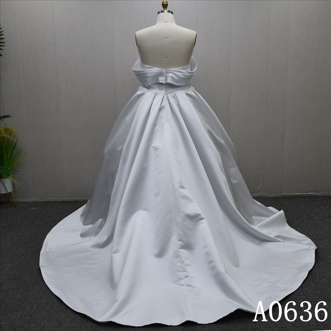 Elegant Demure Simple Strap Pleated A-line Princess Style  Trailing Bridal Gowns