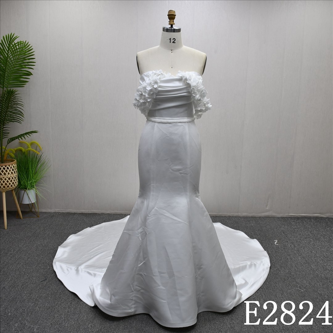 Simple Plain Wrap Wedding Dress Pleated 3D Flowers Mermaid Bridal Gowns