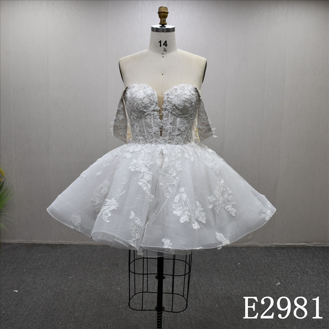 Elegant Applique Short Skirt Bone Sequins Cute Princess Style Prom Bridal Gowns