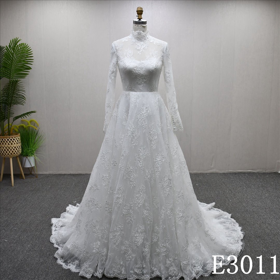 High Neck Long Sleeve Noble Lace Applique Wedding A Line Elegant Bridal Gowns