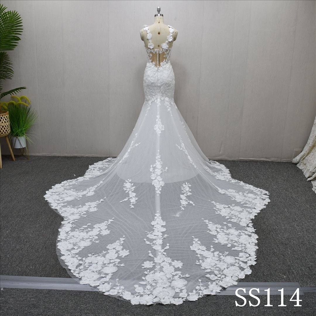 Mermaid Strapless Lace Applique Bridal Gown Bone Elegant Unique Wedding Dresses