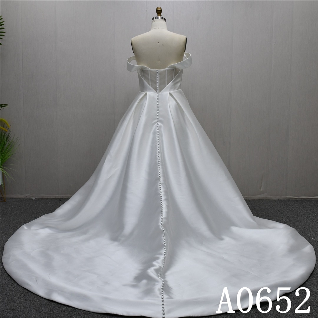 Elegant Plain Wrap Strapless Bridal Gown Pleated A-line Simple Wedding Dresses