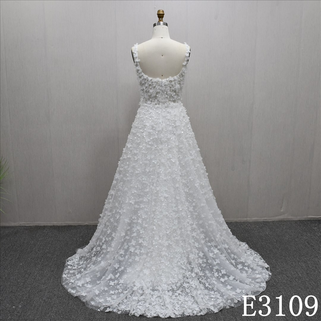 Strapless 3D Flower Wedding Dresses Beaded A-line Split Elegant Bridal Gowns