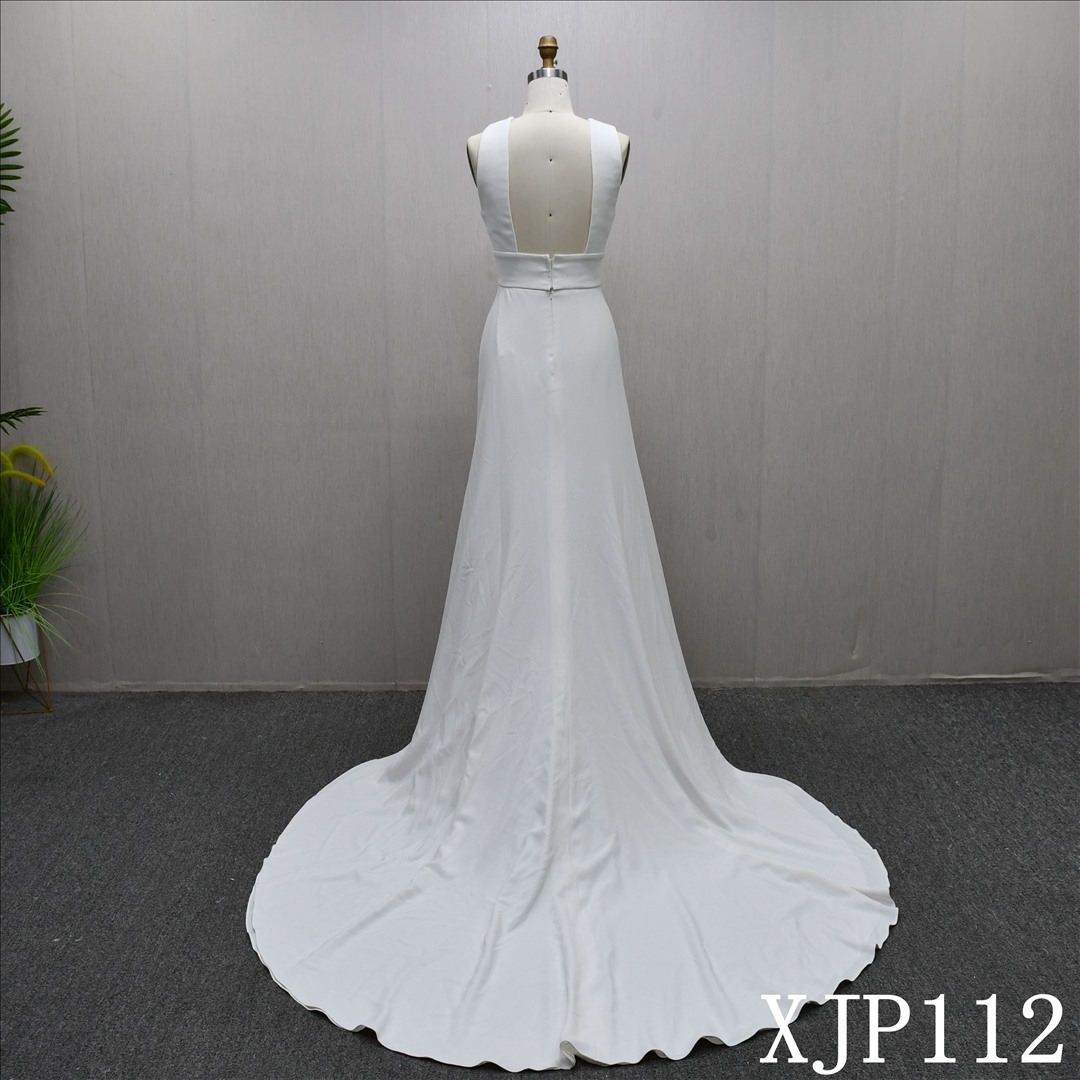 Elegant Hanging Neck Plain Chiffon Bridal Gowns A-line Gentle Wedding Dresses