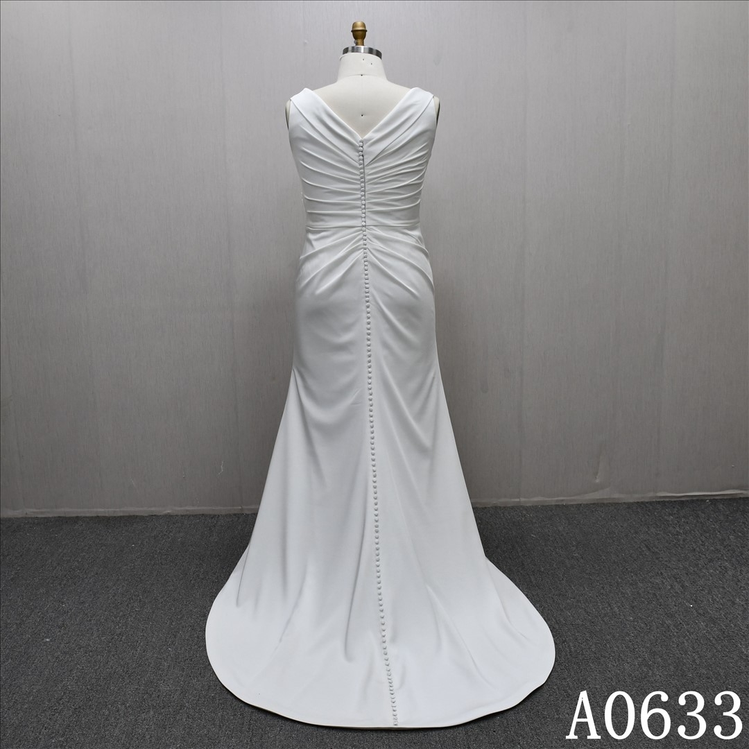 Elegant V-neck Pleated Sheath Mermaid Wedding Dress High Quality Bridal Gown