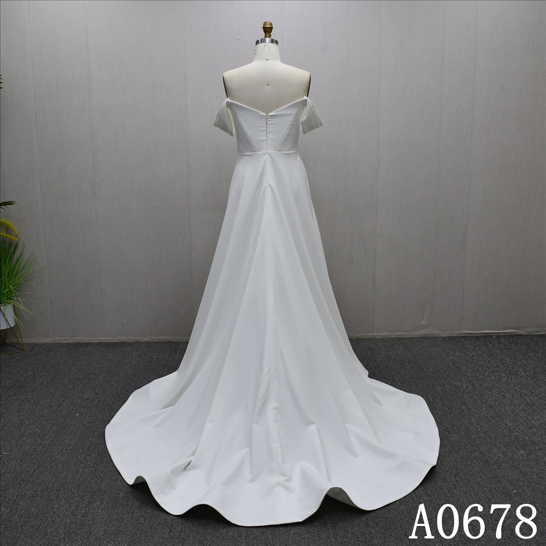 Simple plain Detachable Sleeves A-line Bridal Gown High Quality Wedding Dress