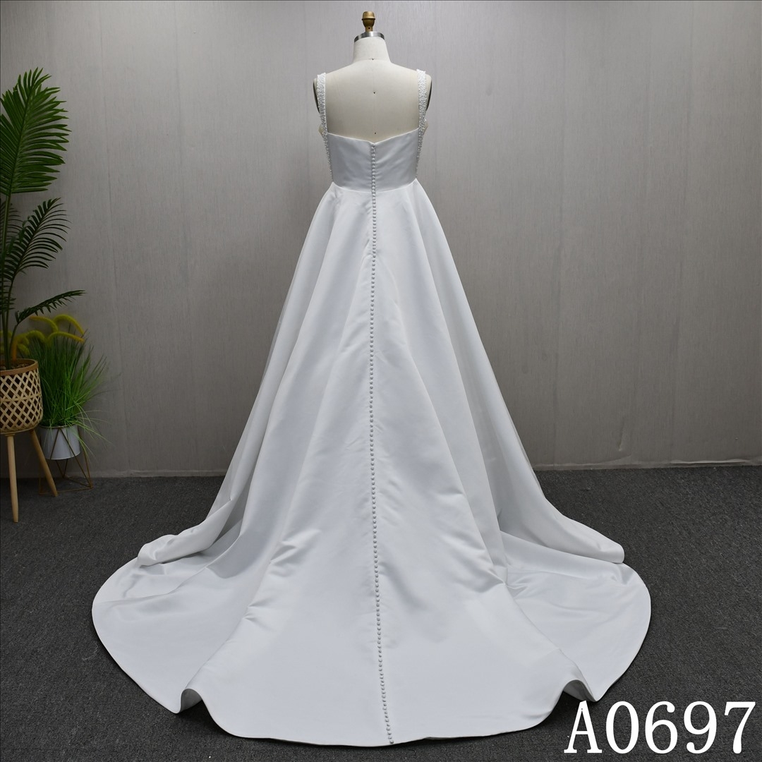 2025 Simple plain A-line Ball Gown Bridal Gown High Quality Wedding Dress