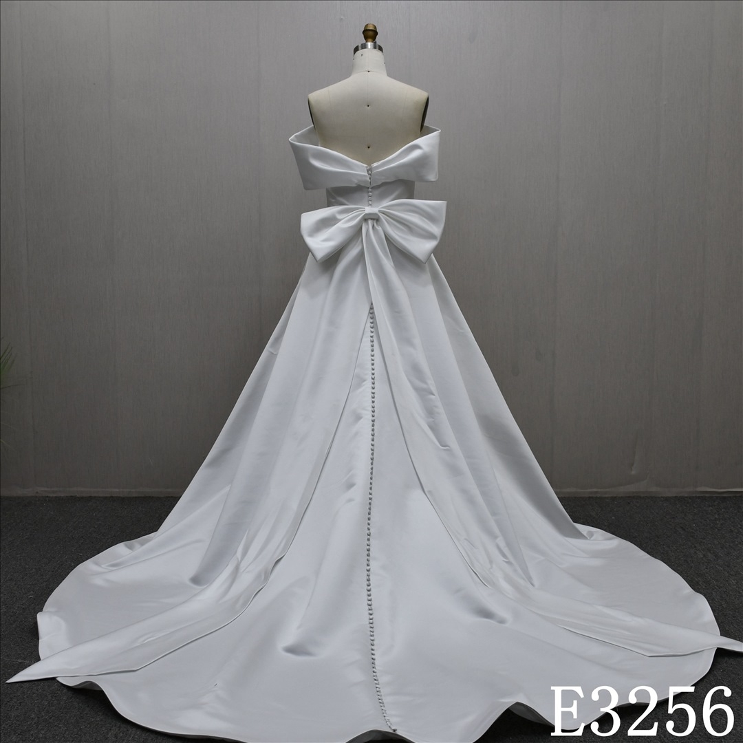 Elegant Sweetheart Neckline Detachable One-shoulder High Quality Wedding Dress