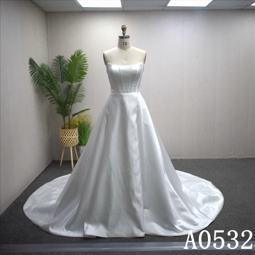 White Wedding Dress Elegant Bridal Gowns Simple Vestido de Novia For Lady