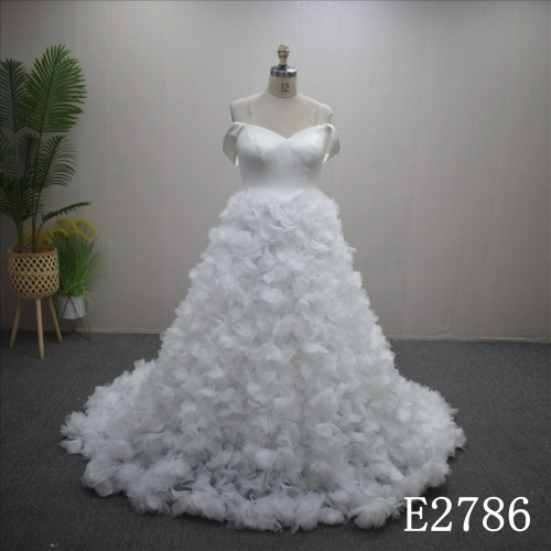 Luxury Wedding Dress Off Shoulder Lace Bridal Gown