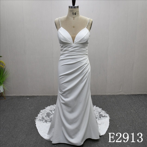 Plain Elegant V-Neck Pleated Strapless Wedding Appliqued  Mermaid Bridal Gowns