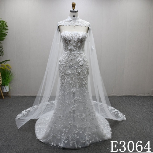 Detachable Neck Shawl Noble Elegant Wedding Dresses Lace Row Bridal Gowns