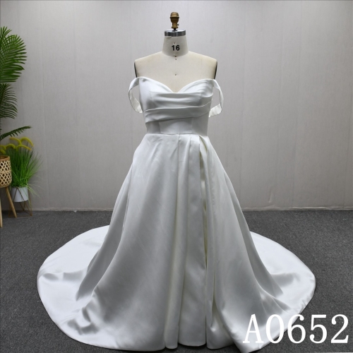 Elegant Plain Wrap Strapless Bridal Gown Pleated A-line Simple Wedding Dresses