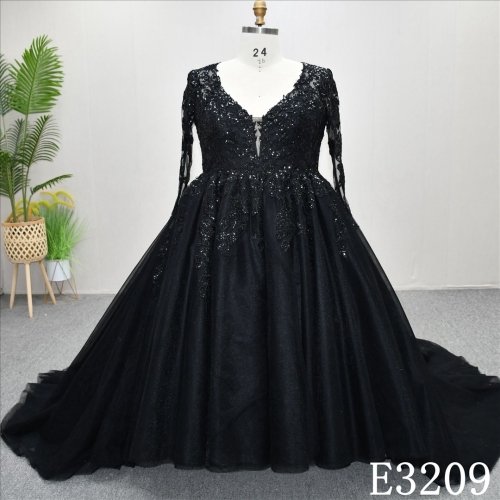 Lace Long Sleeve Elegant Premium Black V-Neck Applique Wedding Dress Bridal Gown